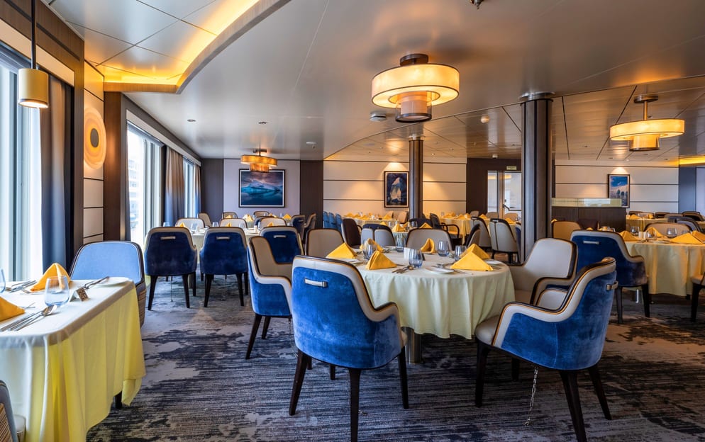 AE Expeditions, SYLVIA EARLE, Dining Room, Sylvia Earle, Richard I'Anson.jpg